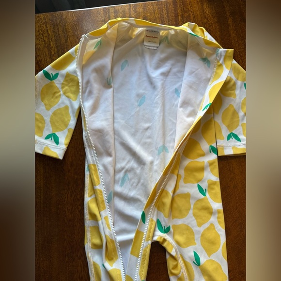Hanna Andersson Lemon Rash Guard Swimsuit - Picture 2 of 5